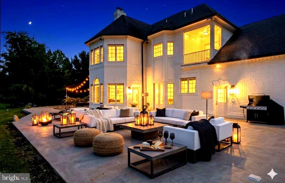 BEACON HILL - Residential