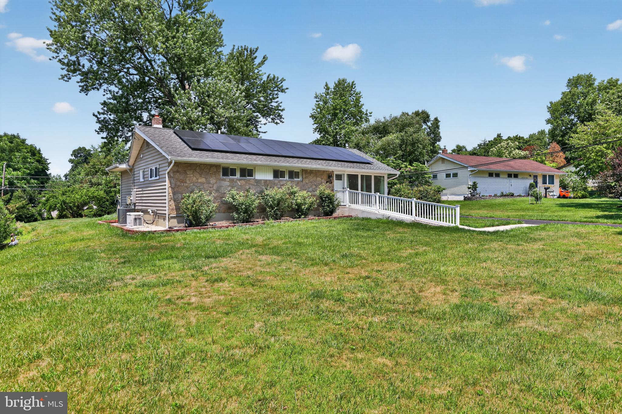 WILLOW FARMS - Residential