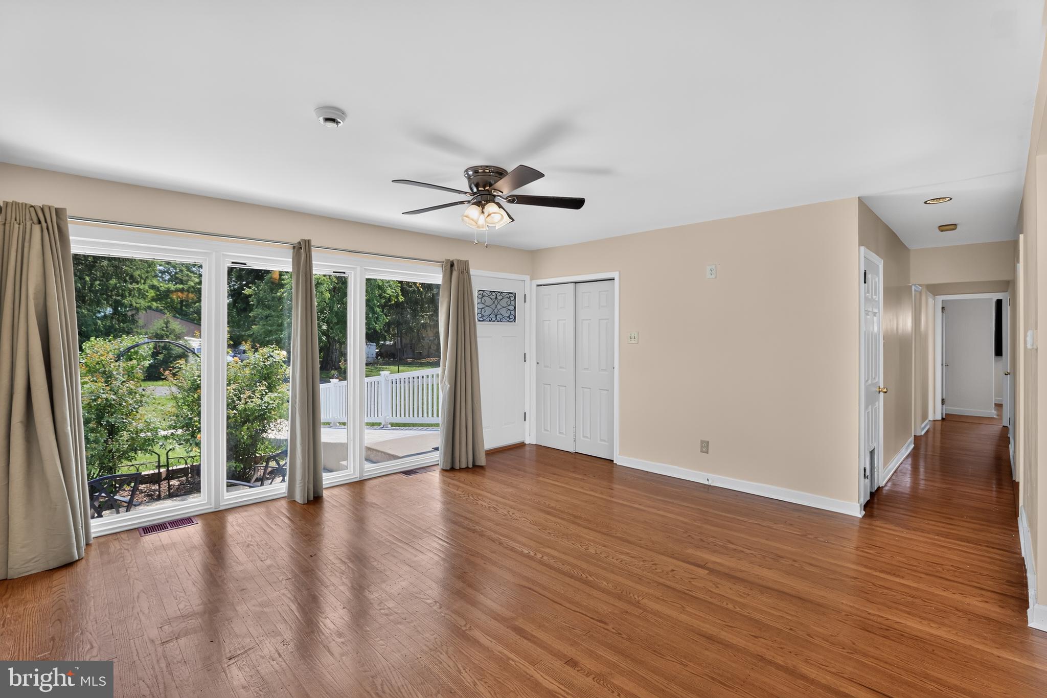 WILLOW FARMS - Residential