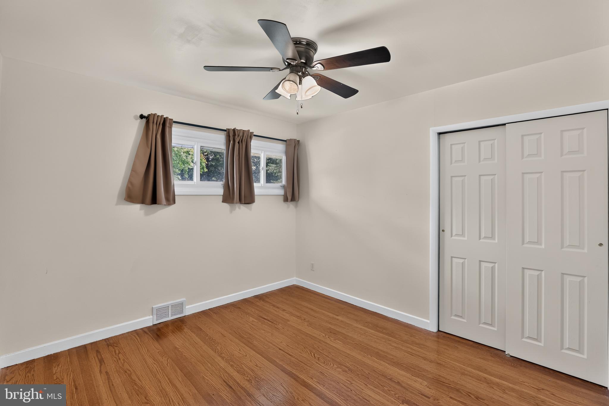 WILLOW FARMS - Residential