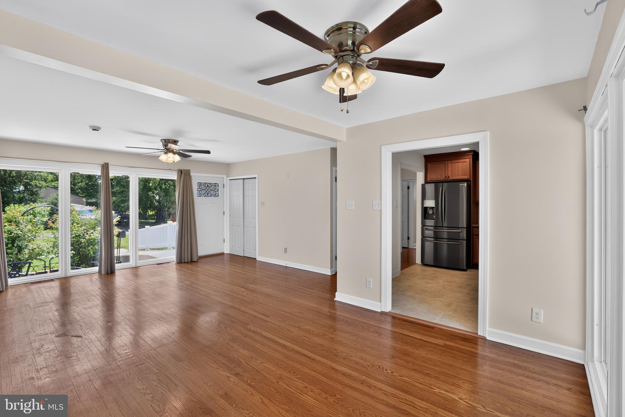 WILLOW FARMS - Residential