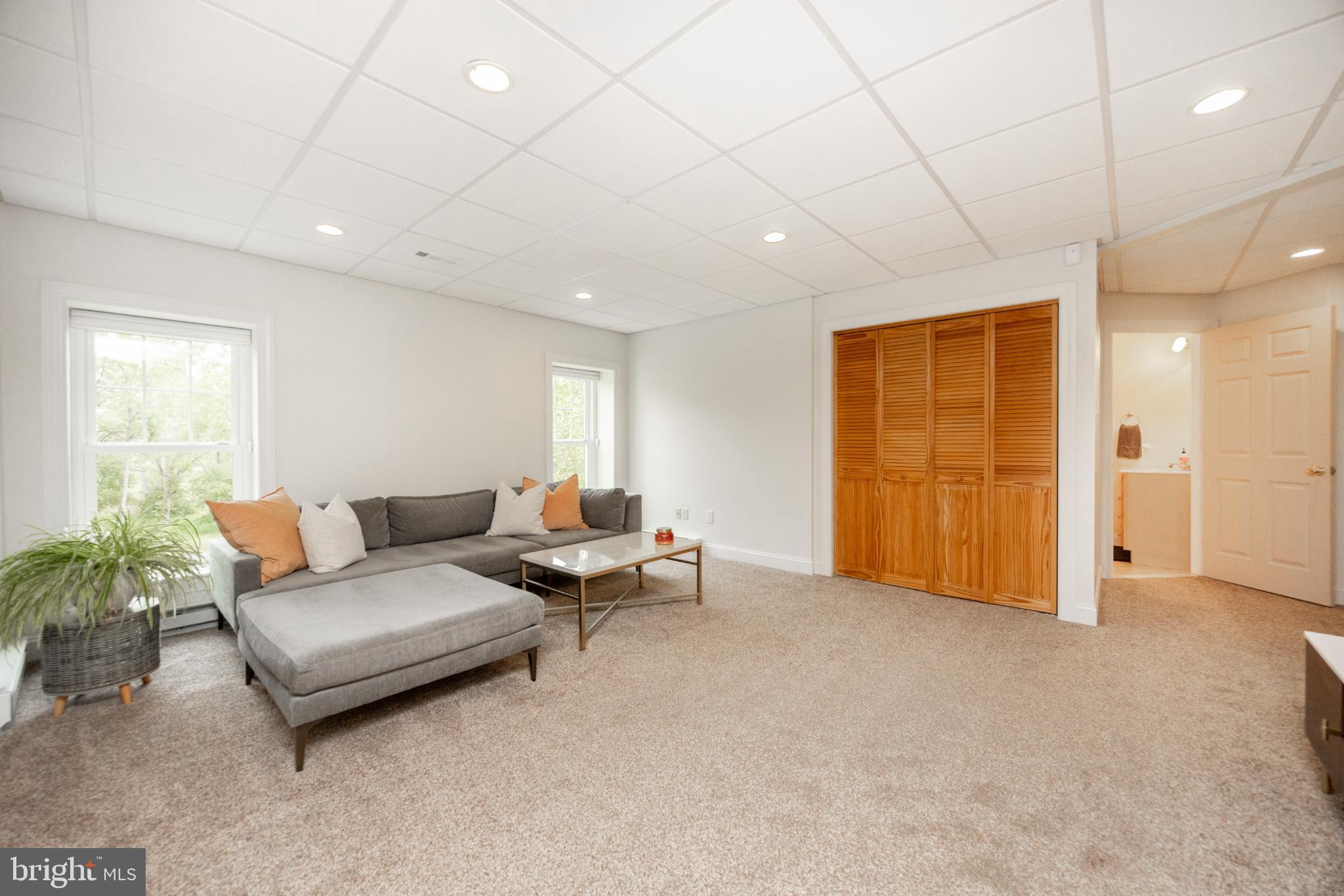RADLEY RUN IV - Residential