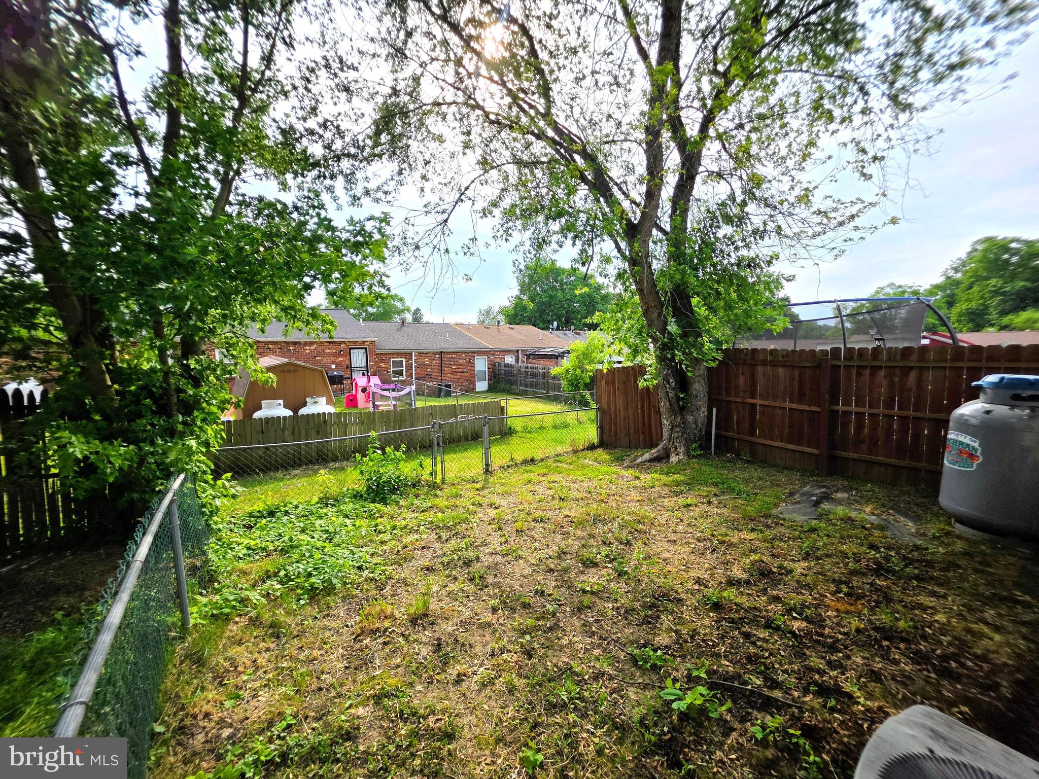 WOODBRIDGE - Residential