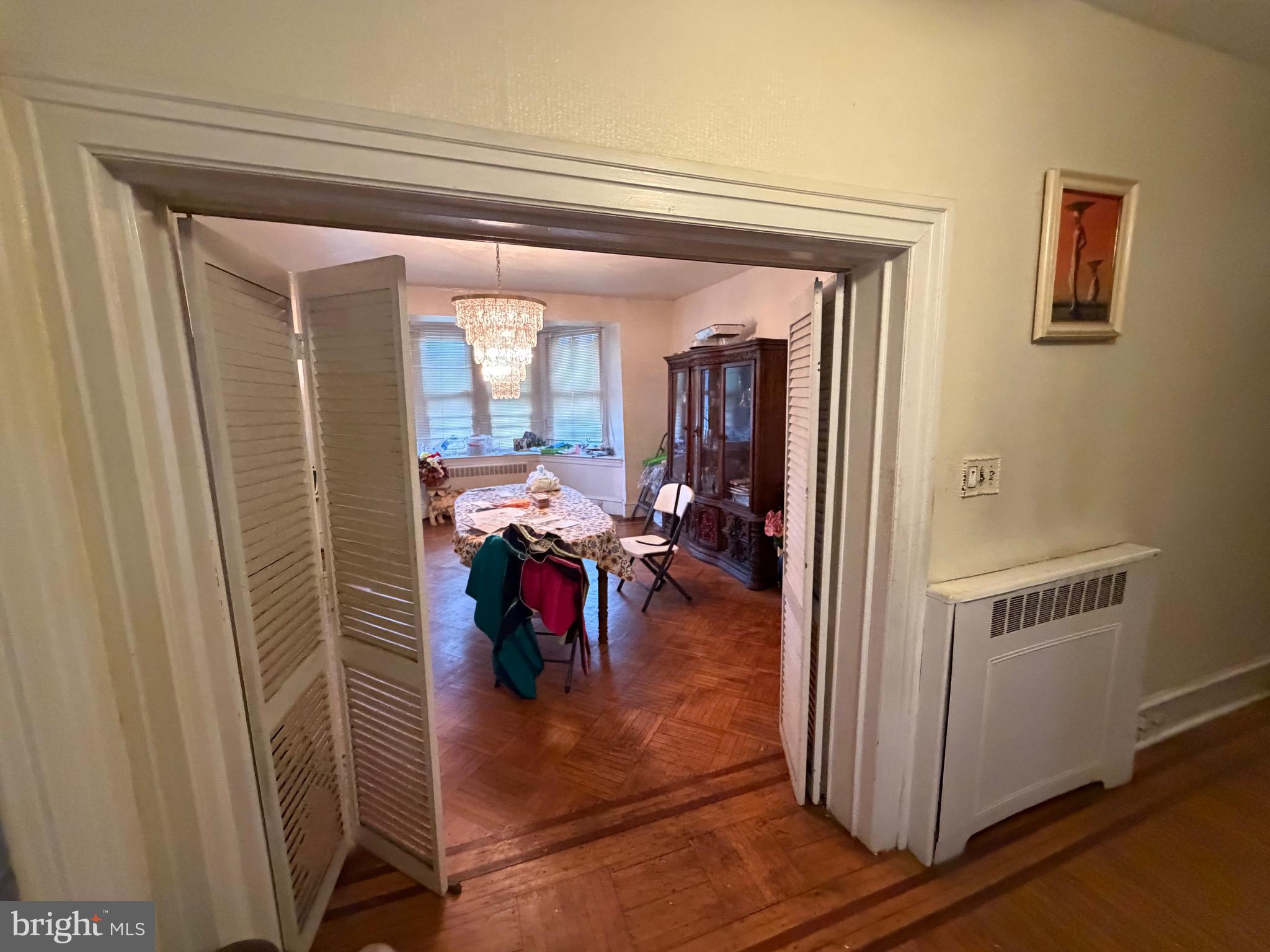 EAST OAK LANE - Residential