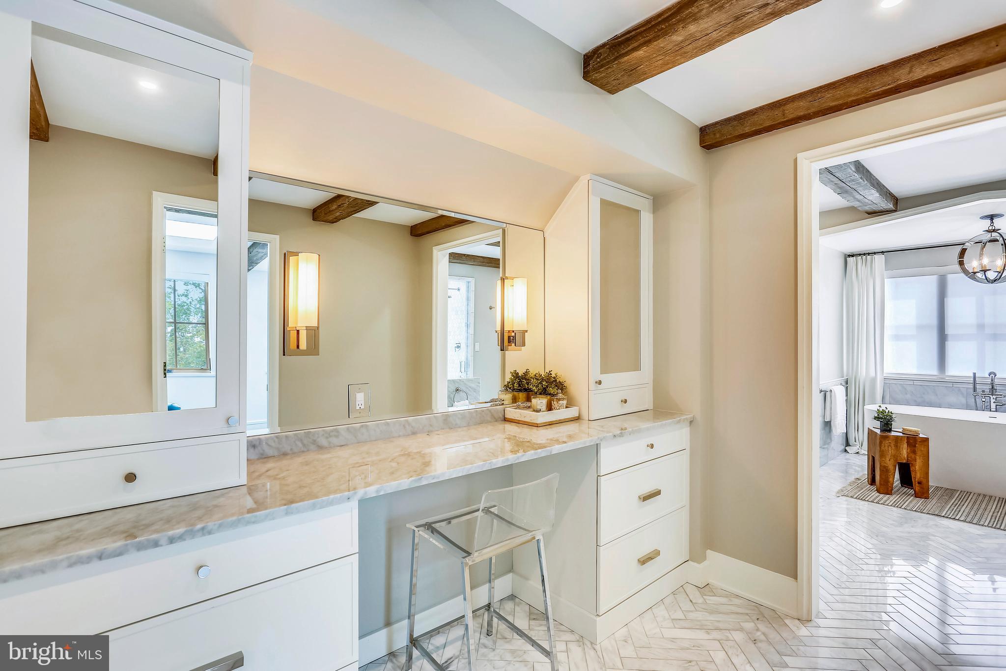 KENWOOD - Residential