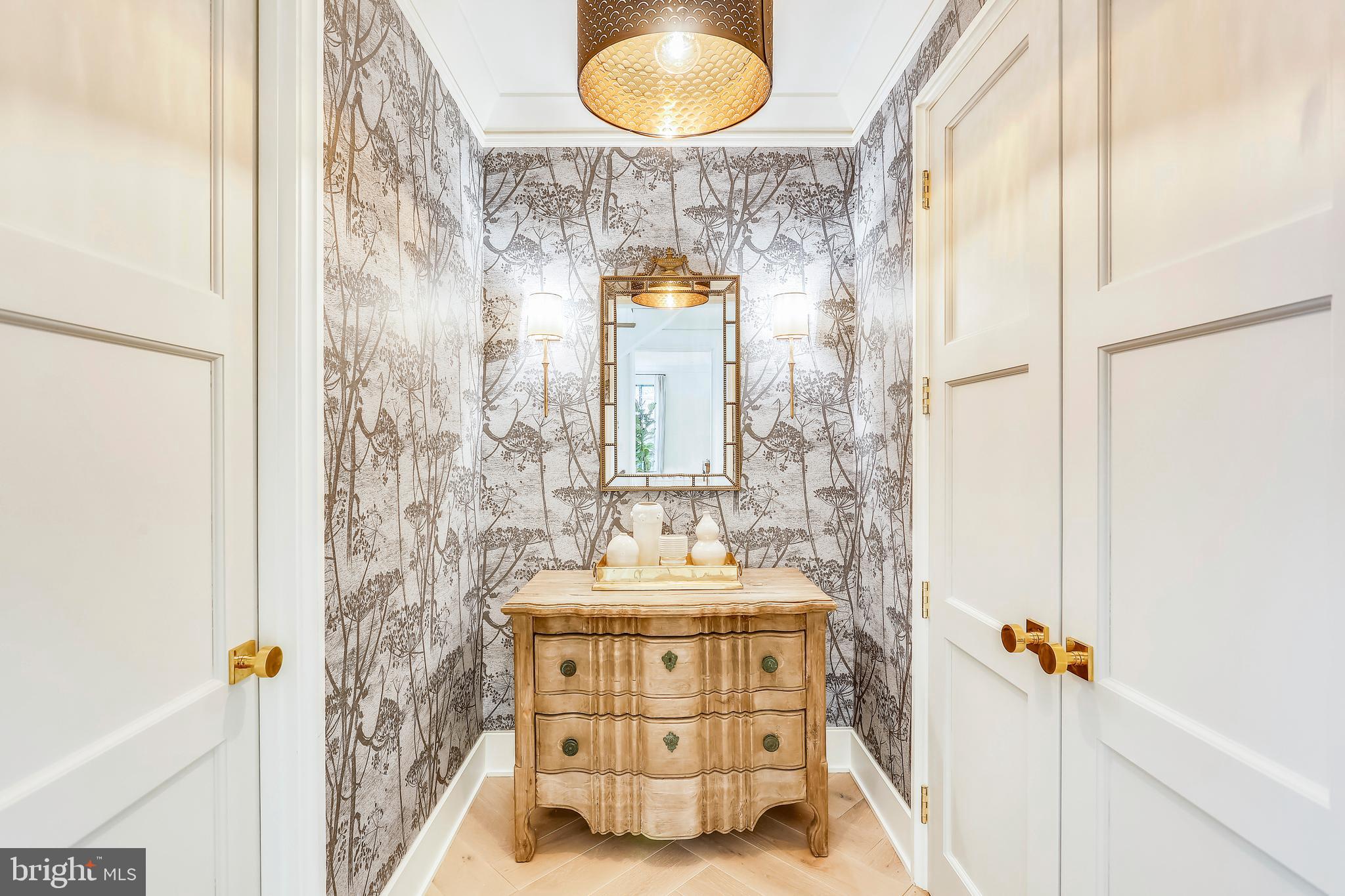 KENWOOD - Residential