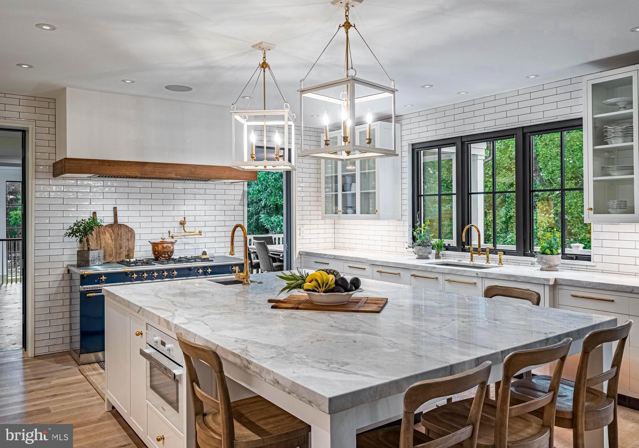 KENWOOD - Residential