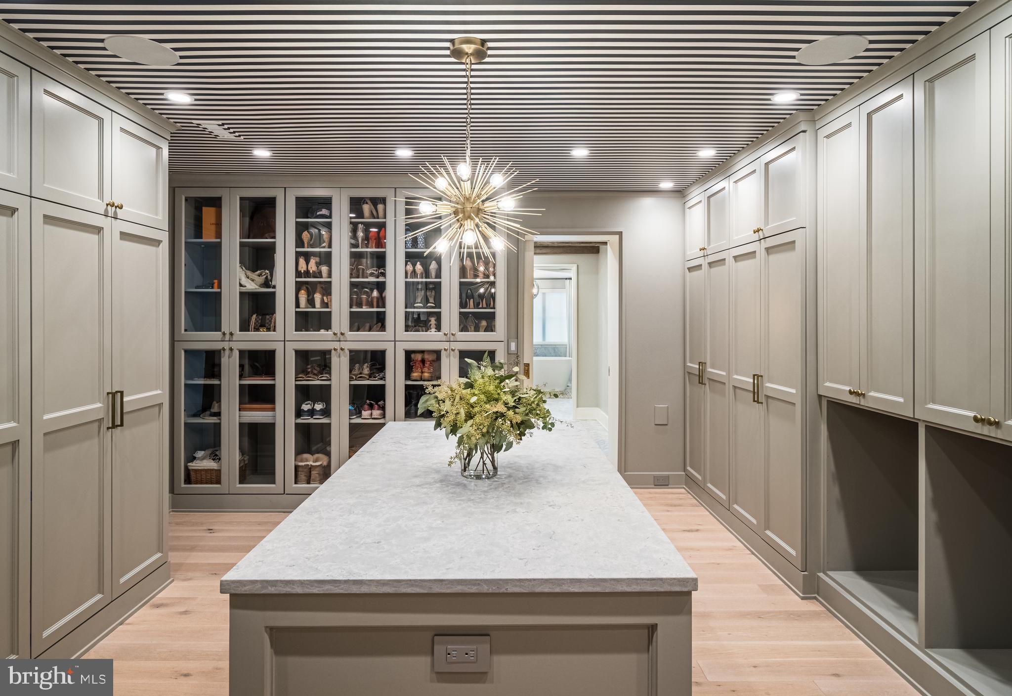 KENWOOD - Residential
