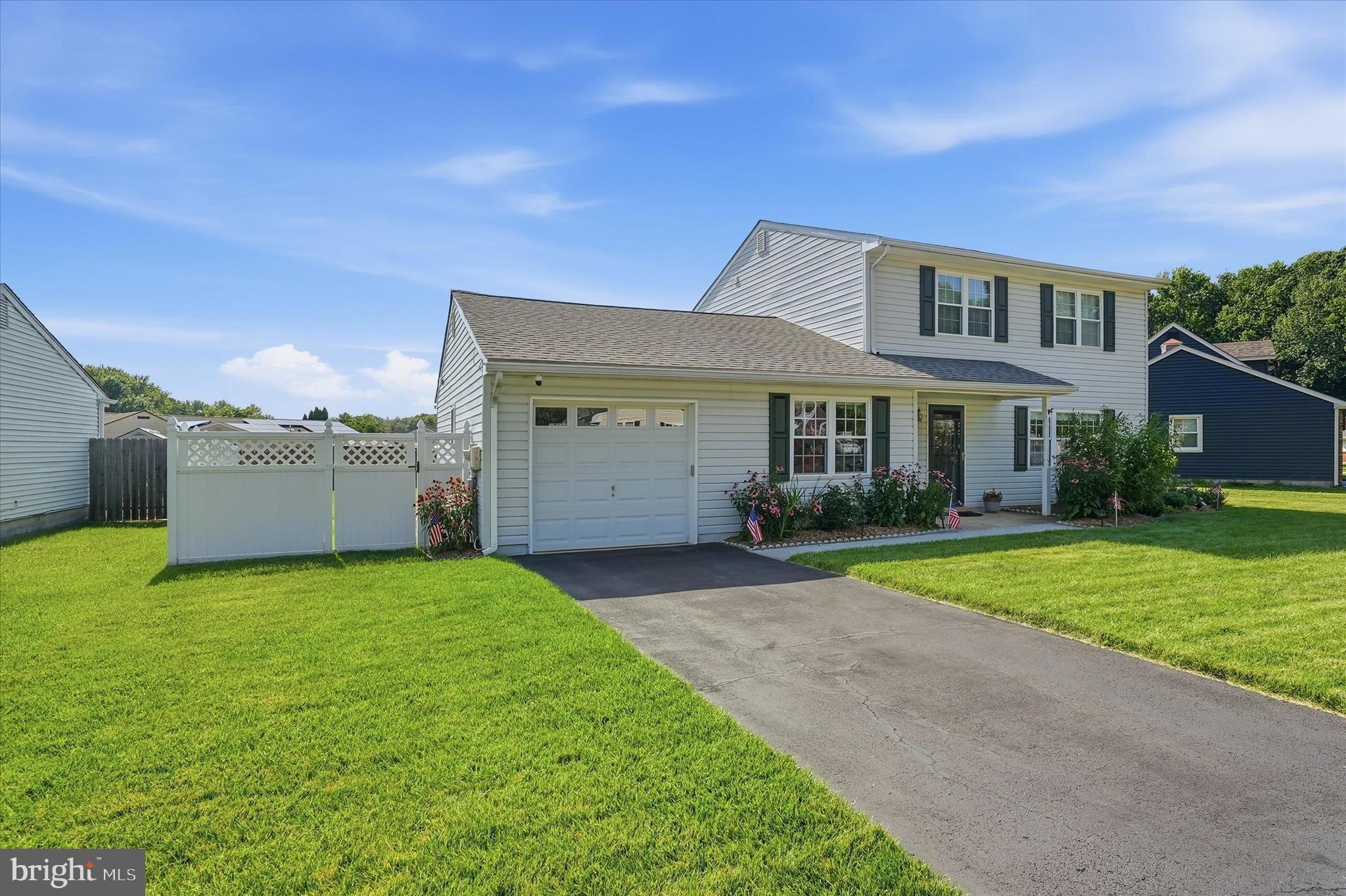 BREEZEWOOD II - Residential