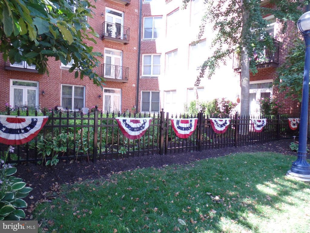 DOWNTOWN FREDERICK - Residential
