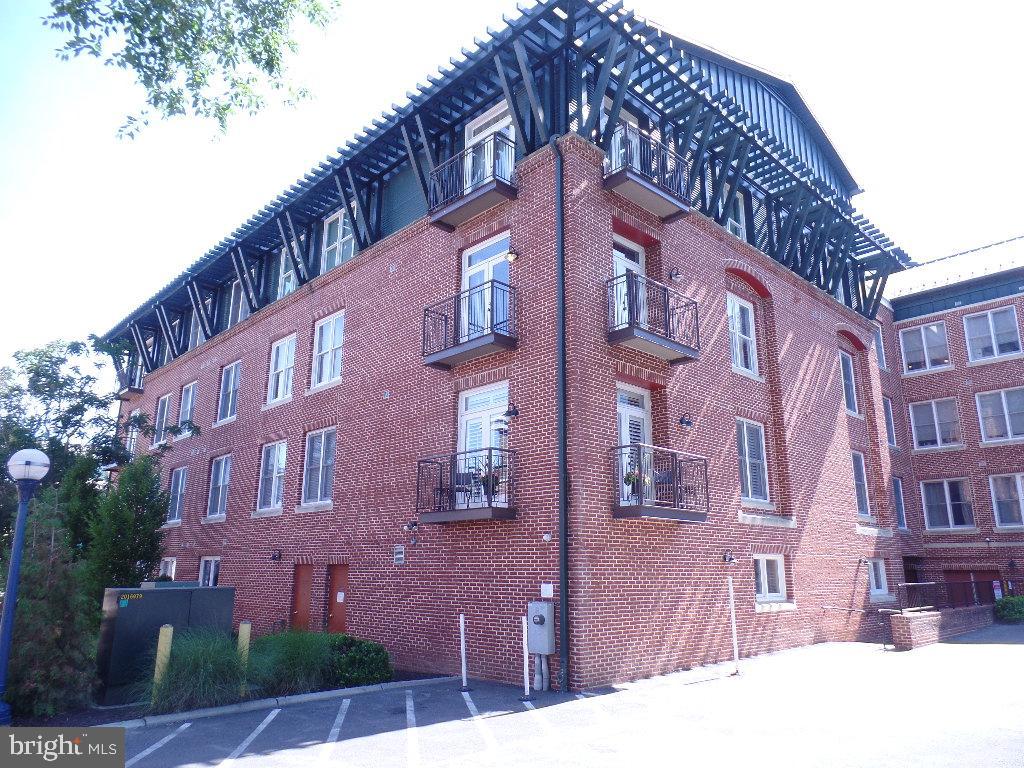 DOWNTOWN FREDERICK - Residential