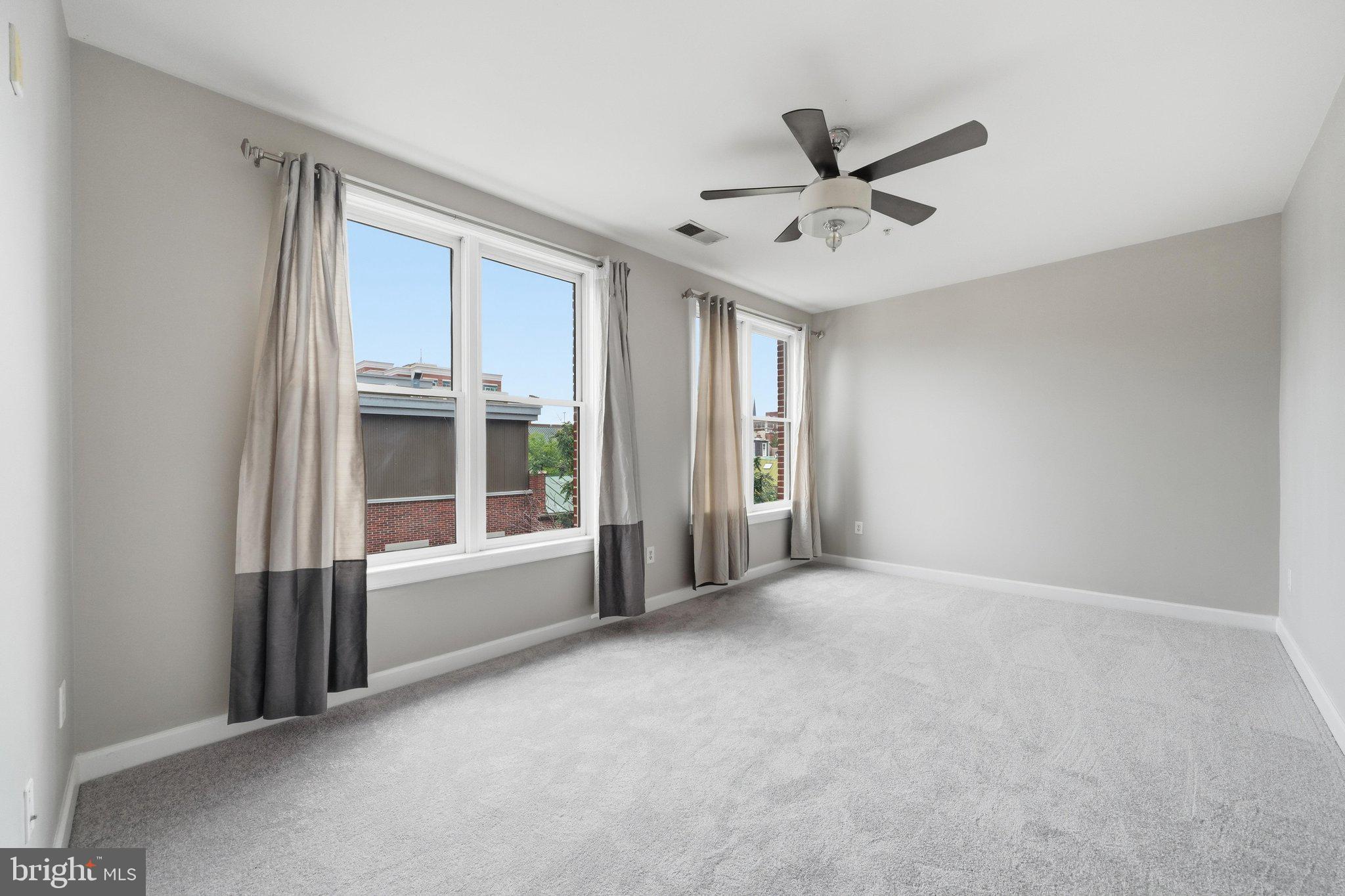 DOWNTOWN FREDERICK - Residential