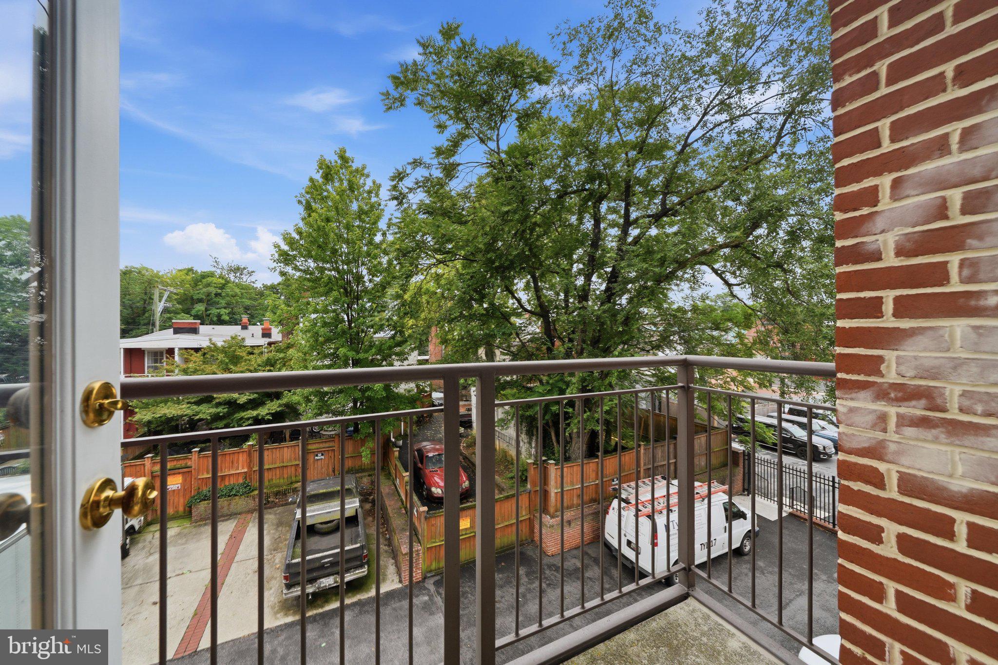 DOWNTOWN FREDERICK - Residential