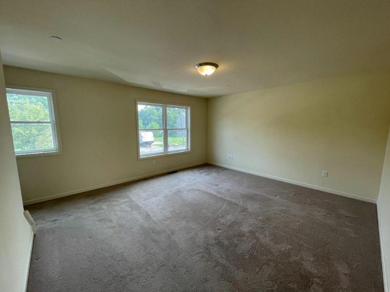 THE WOODLANDS - Residential Income