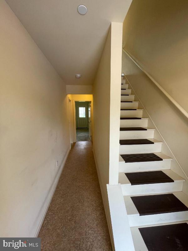 THE WOODLANDS - Residential Income