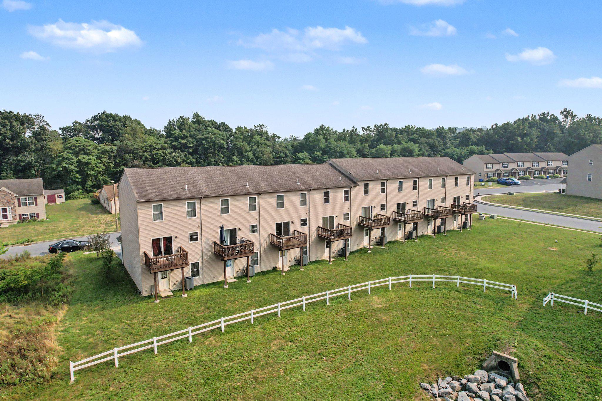 THE WOODLANDS - Residential Income