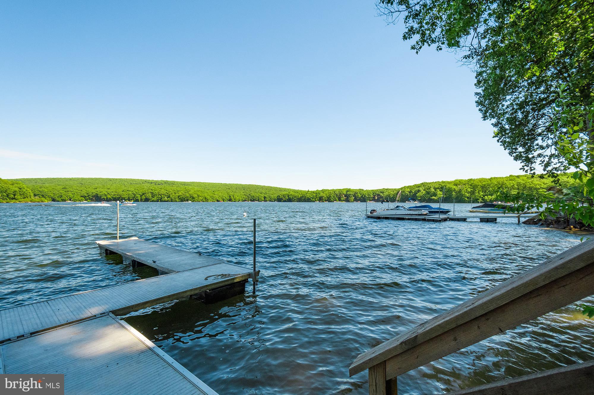 LAKE FOREST ESTATES - Residential
