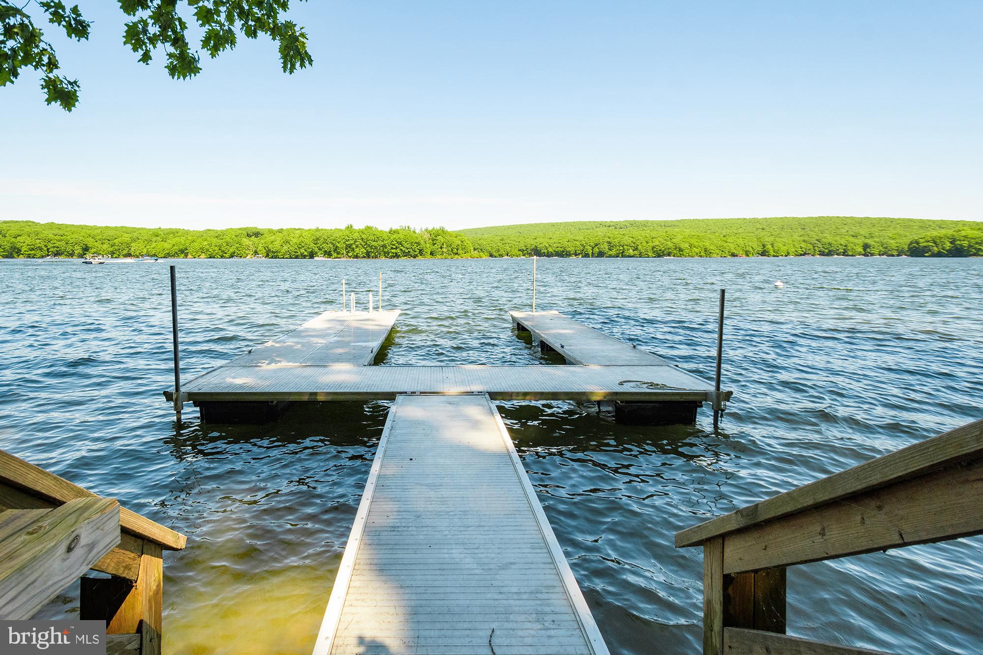 LAKE FOREST ESTATES - Residential