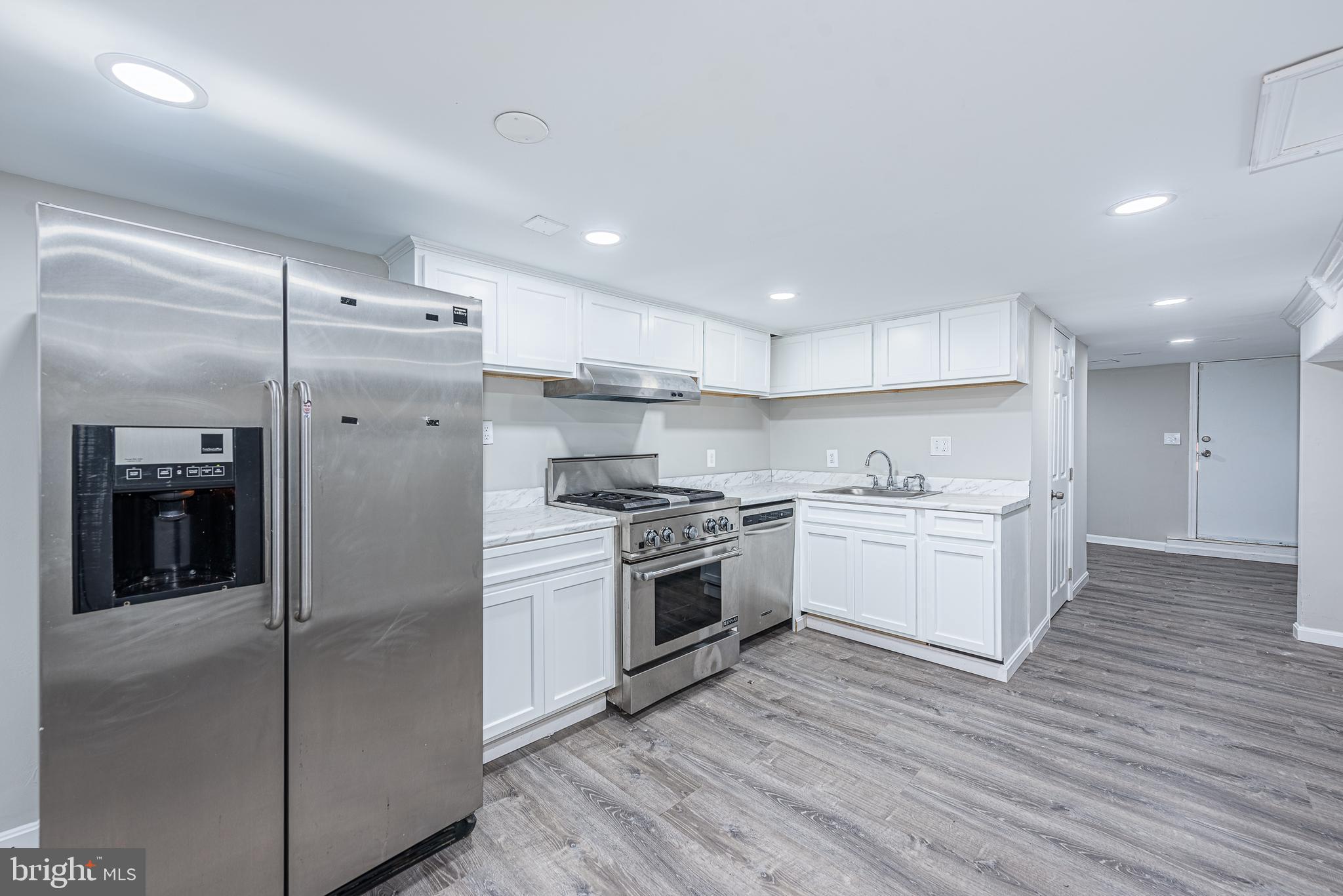 BUTCHER'S HILL - Residential