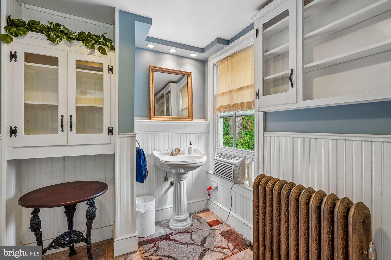 WASHINGTON GROVE - Residential