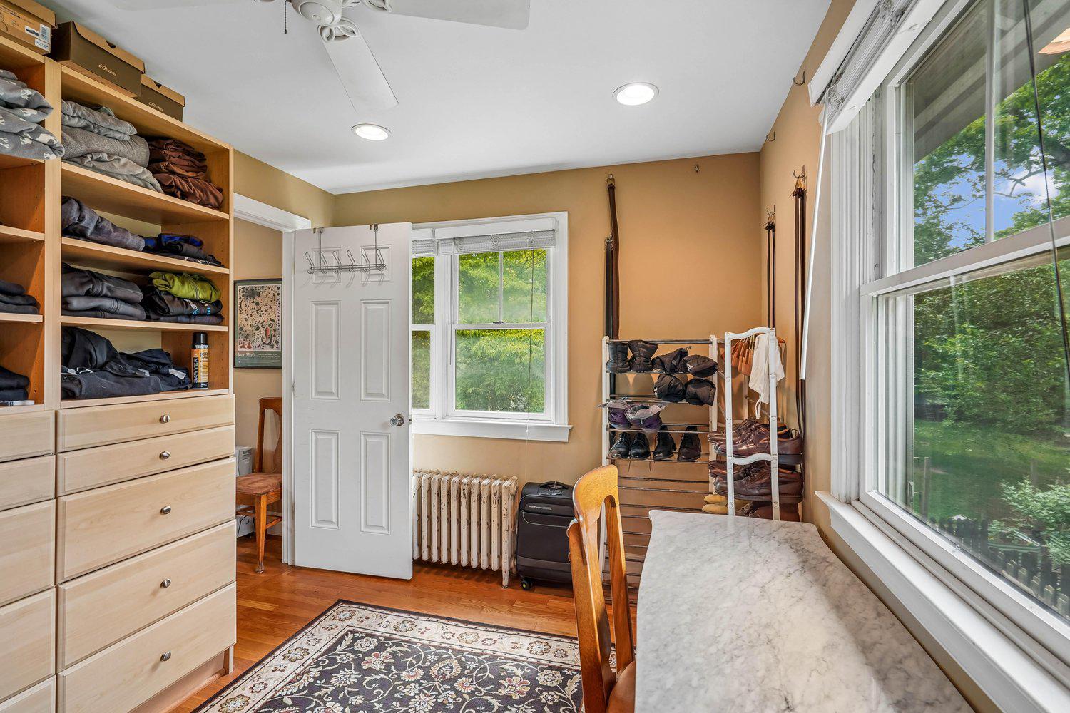 WASHINGTON GROVE - Residential
