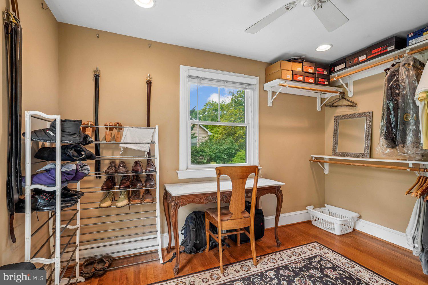 WASHINGTON GROVE - Residential