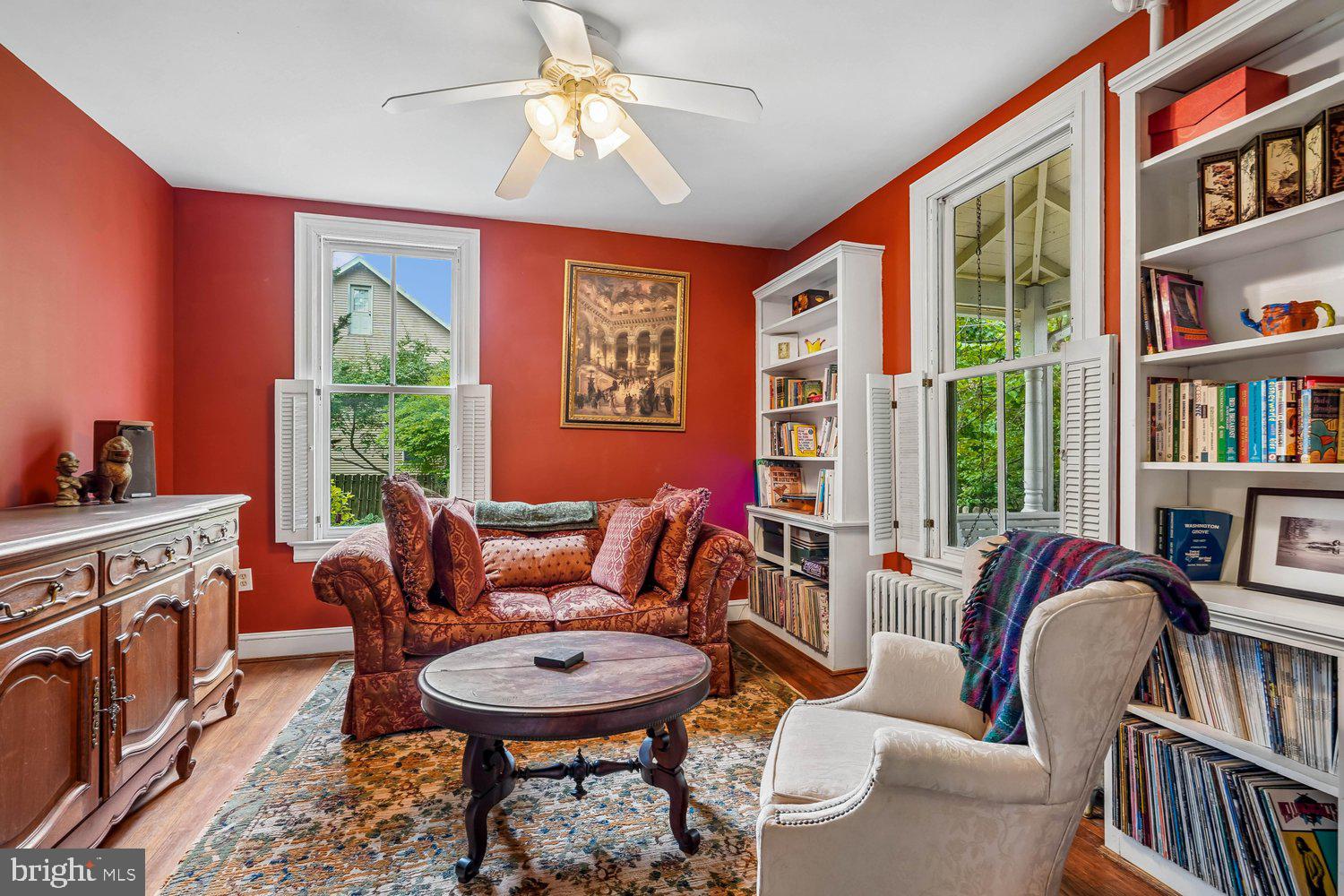 WASHINGTON GROVE - Residential