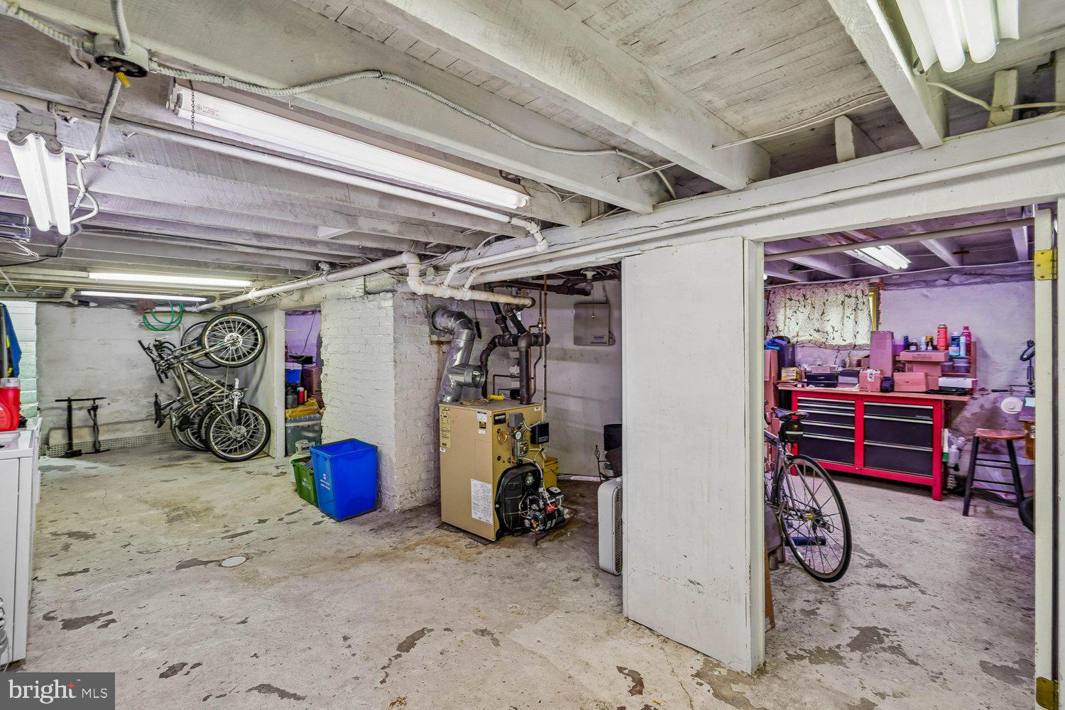 WASHINGTON GROVE - Residential