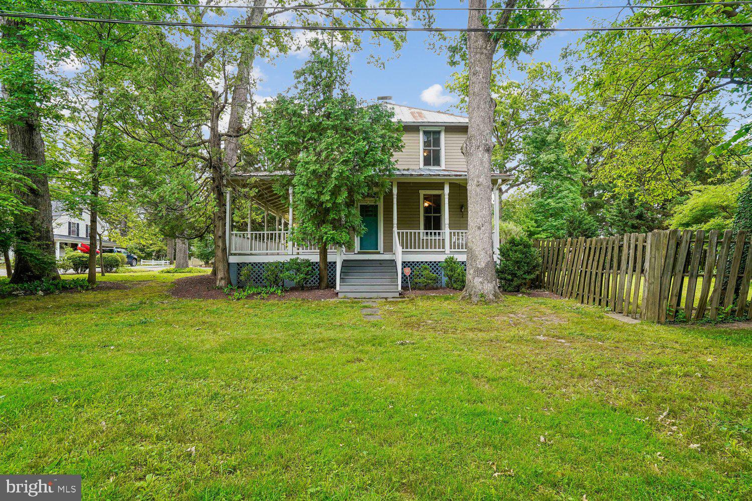 WASHINGTON GROVE - Residential