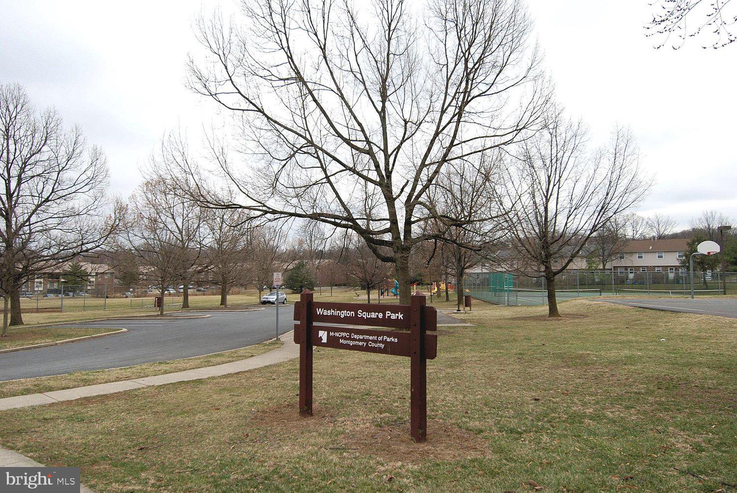 WASHINGTON GROVE - Residential