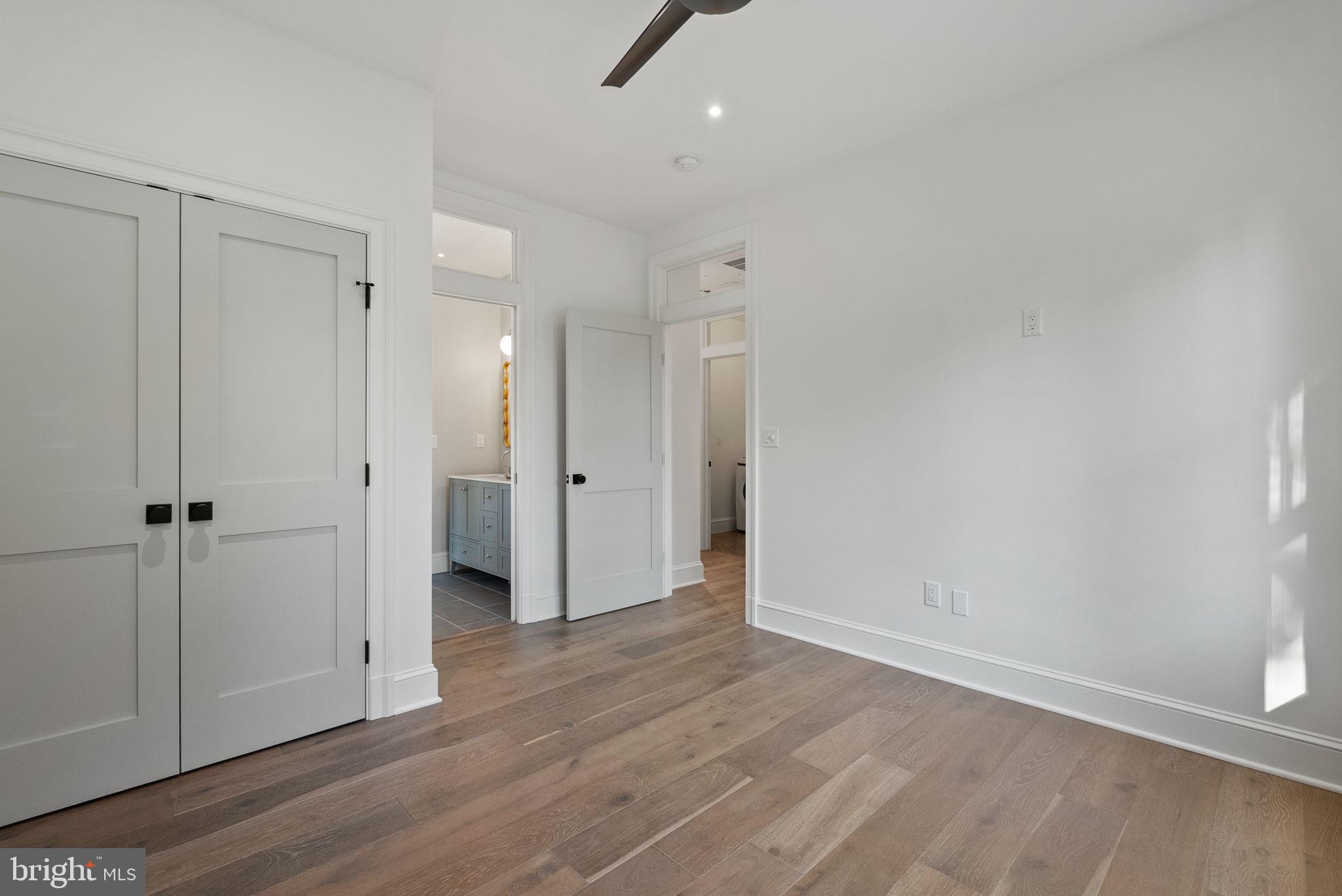 ROSEMONT - Residential