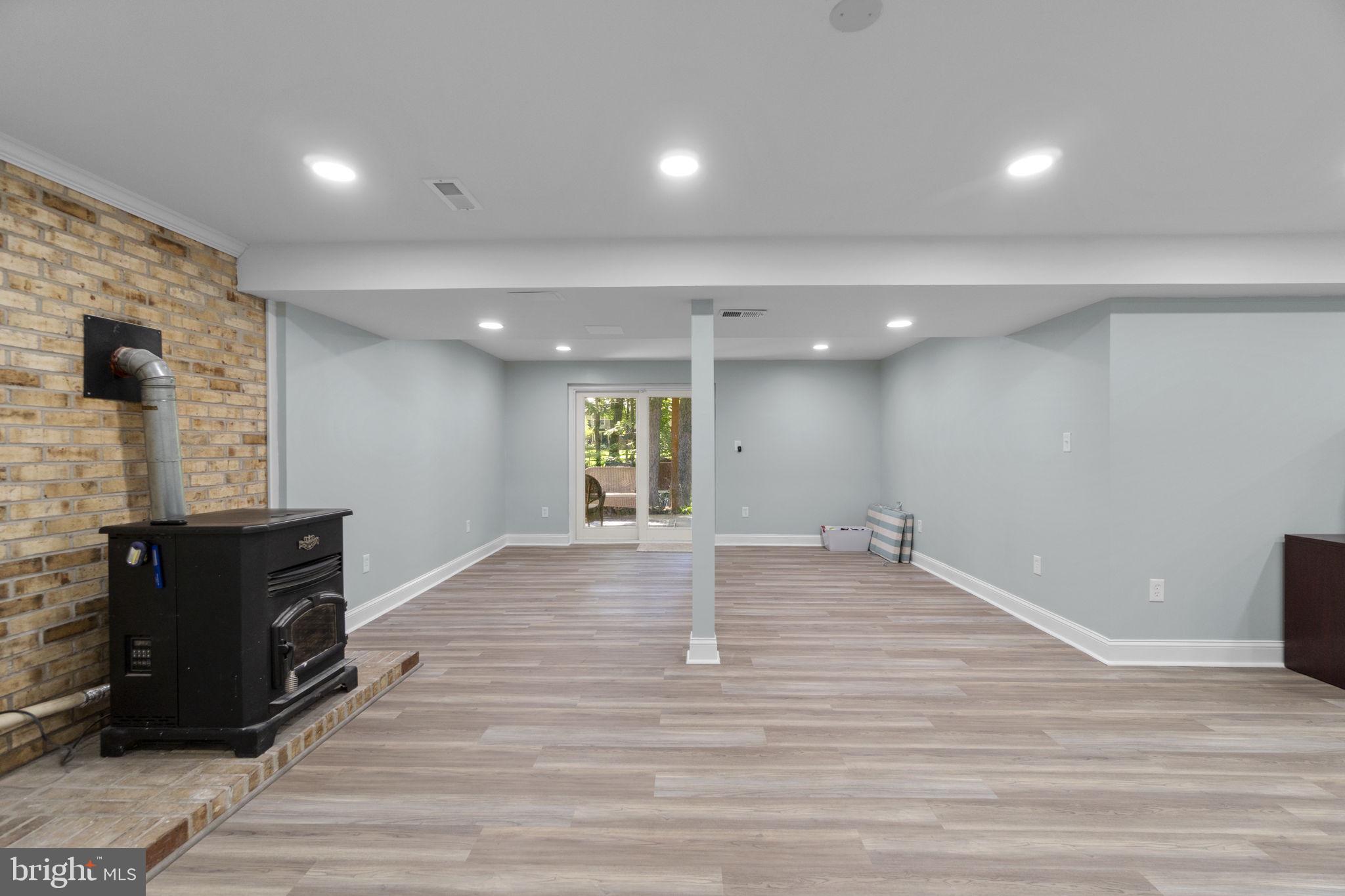 FREEDOM FOREST - Residential