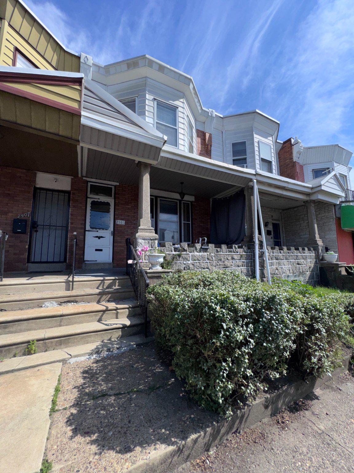 Opportunity awaits at 2905 Aramingo Ave! This classic Philadelphia rowhome offers spacious living areas, large bedrooms, original woodwork, a full basement, and a private rear yard. Filled with character and ready for its next chapter, the property presents an excellent opportunity for investors, renovators, or owner-occupants looking to customize a home to their taste. Conveniently located near shopping, dining, public transportation, and major roadways. Property is being sold as-is.