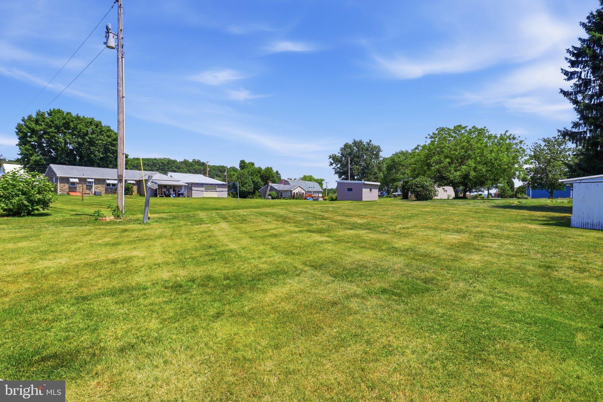 JEFFERSON SQUARE - Residential