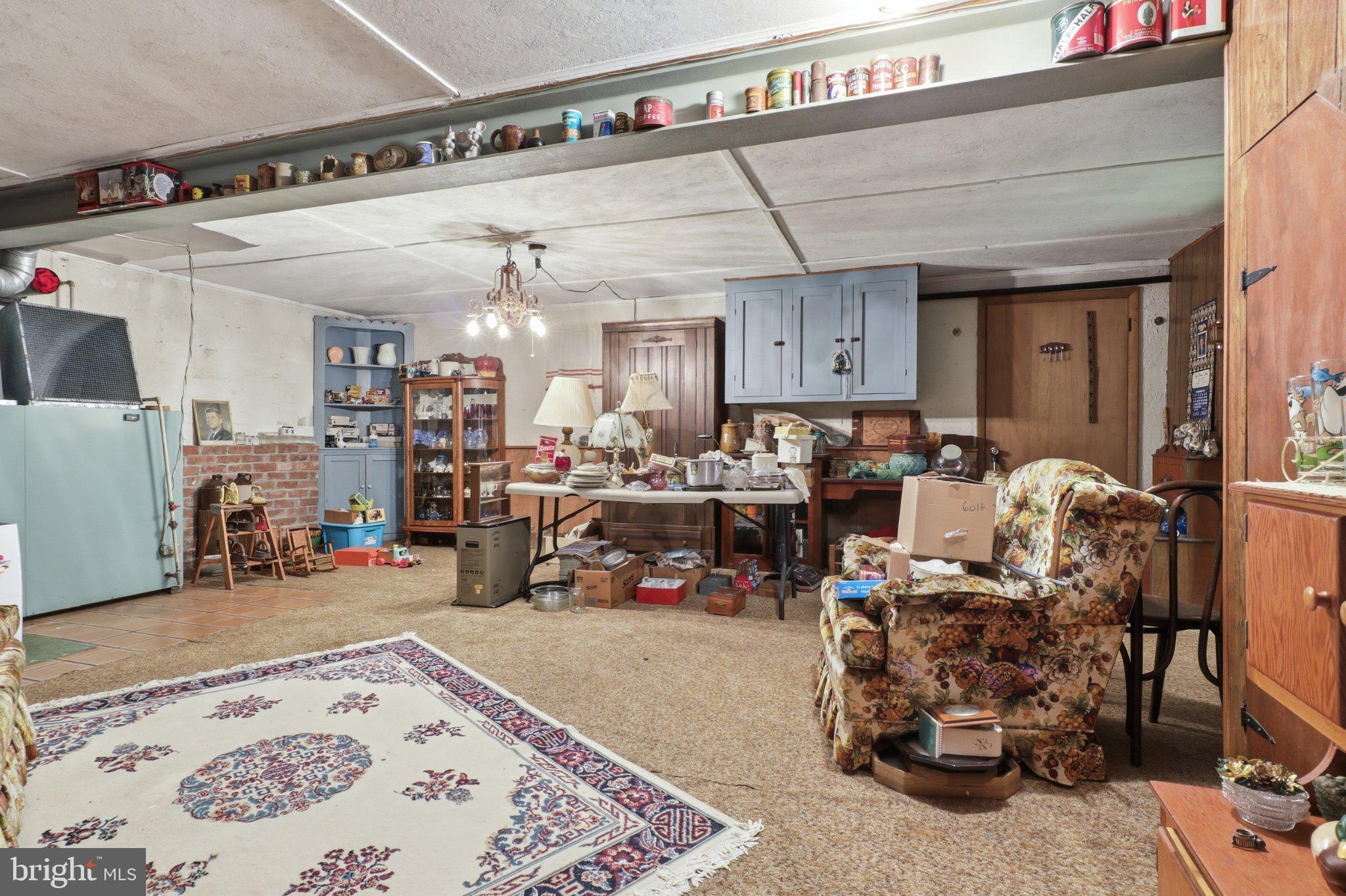 JEFFERSON SQUARE - Residential