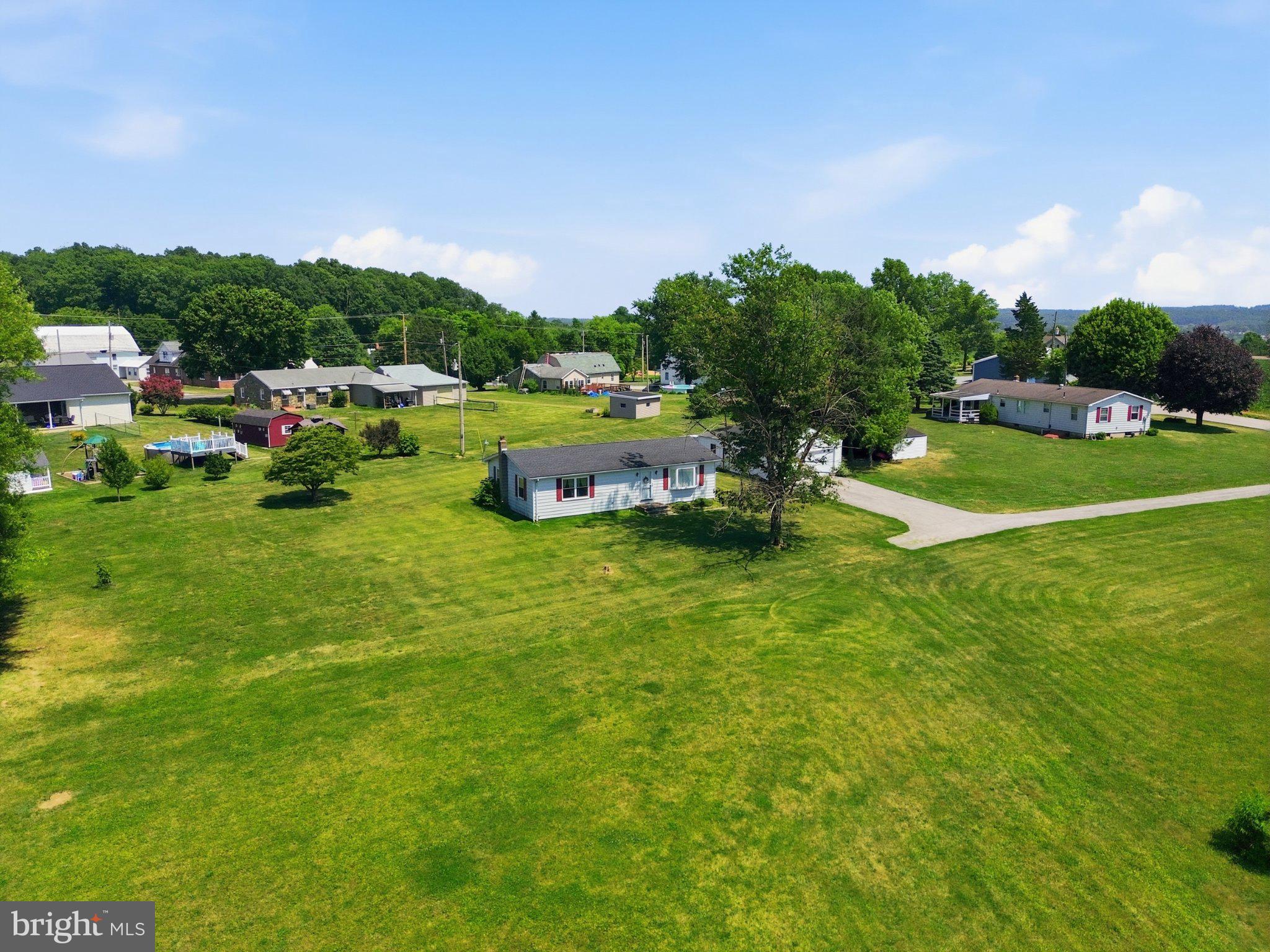 JEFFERSON SQUARE - Residential