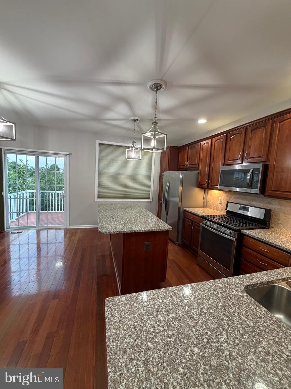 LOUDOUN VALLEY ESTATES 2 - Residential