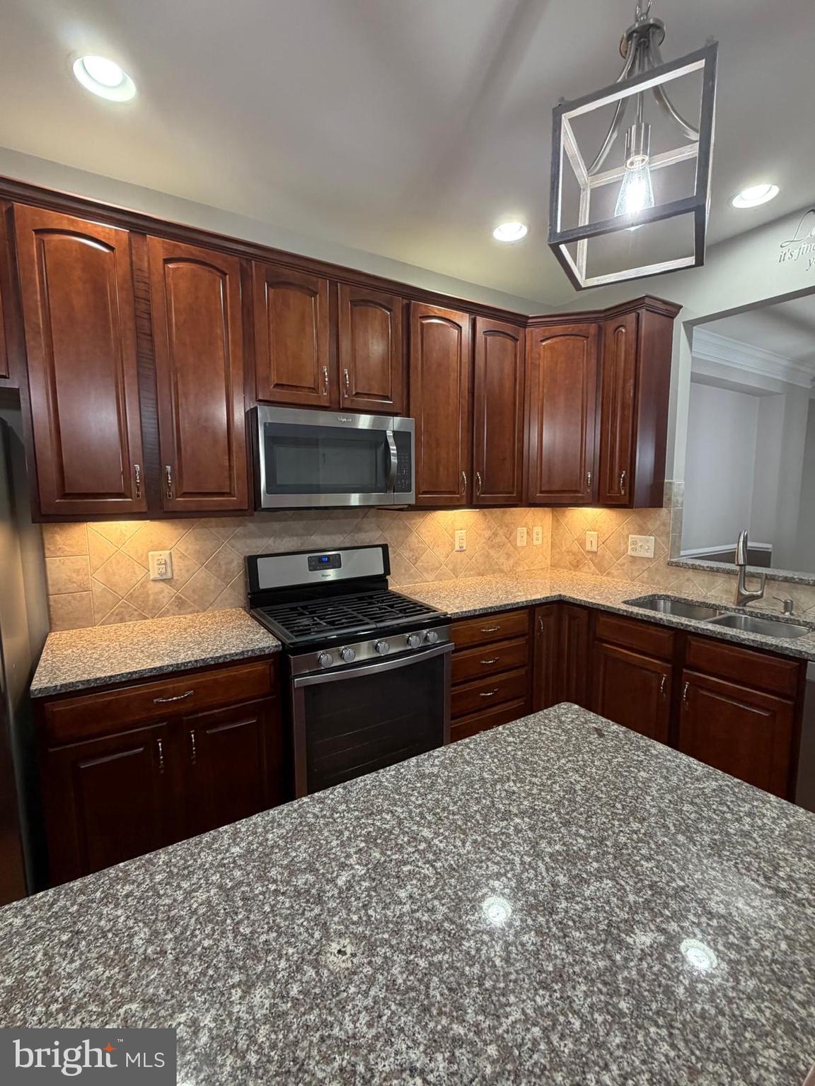 LOUDOUN VALLEY ESTATES 2 - Residential