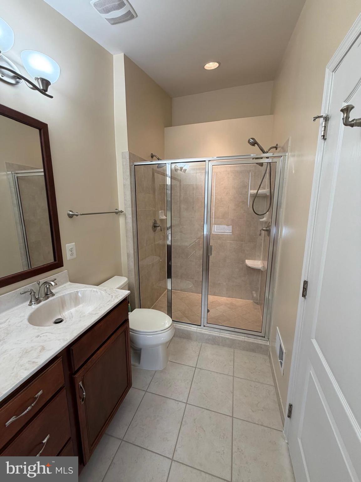 LOUDOUN VALLEY ESTATES 2 - Residential