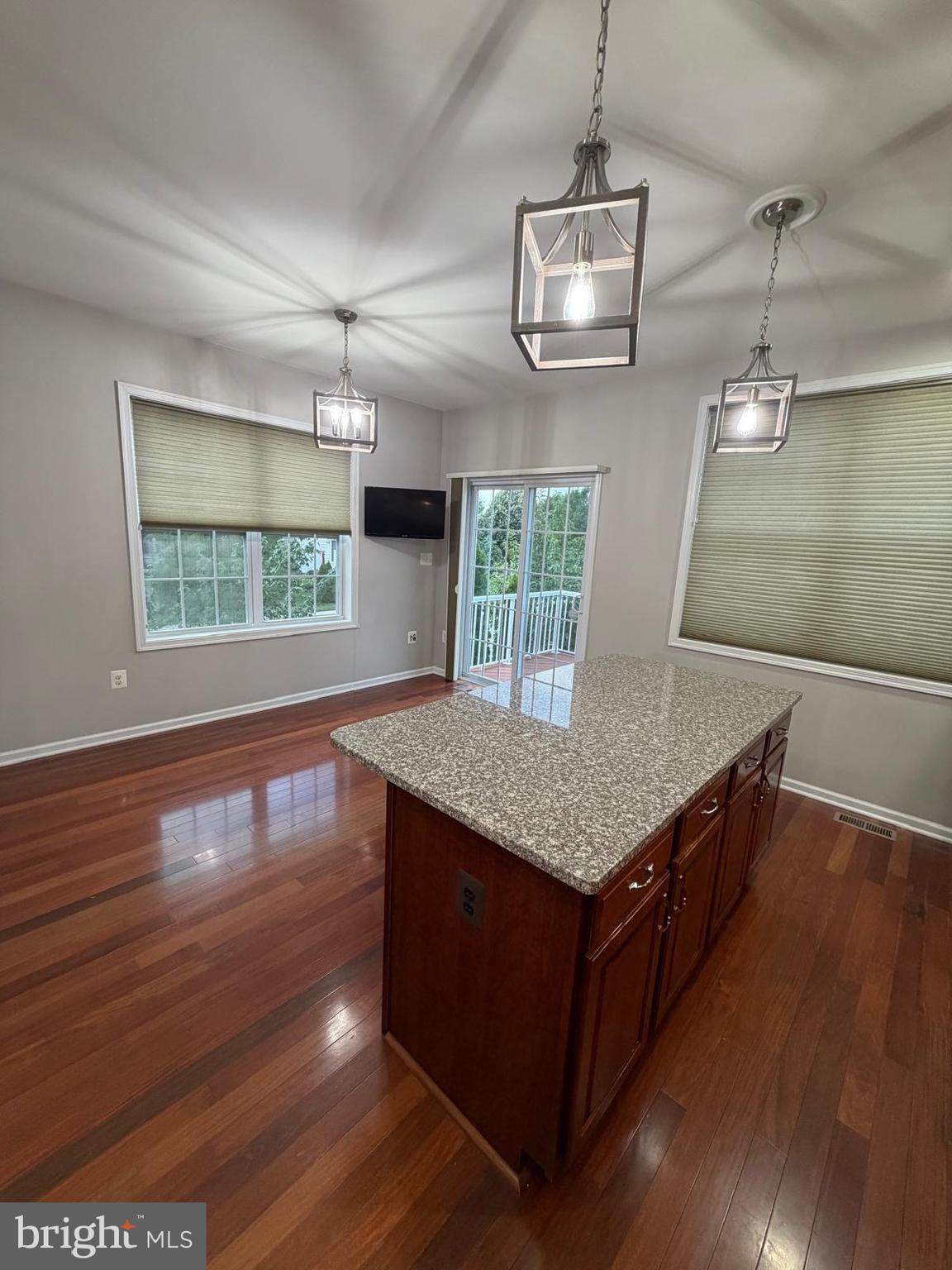 LOUDOUN VALLEY ESTATES 2 - Residential