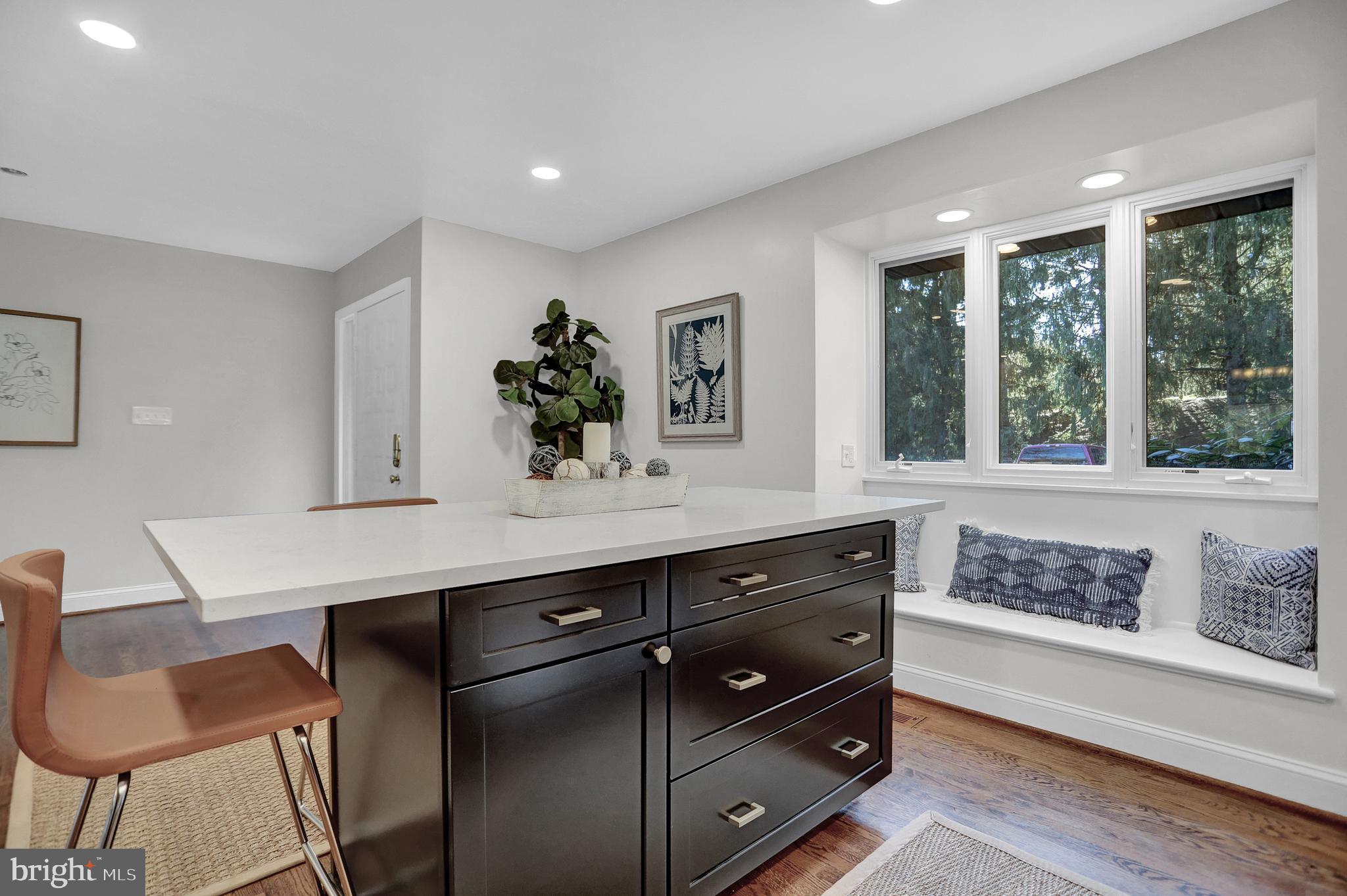 VALLEYWOOD AT FIVE FARMS - Residential Lease