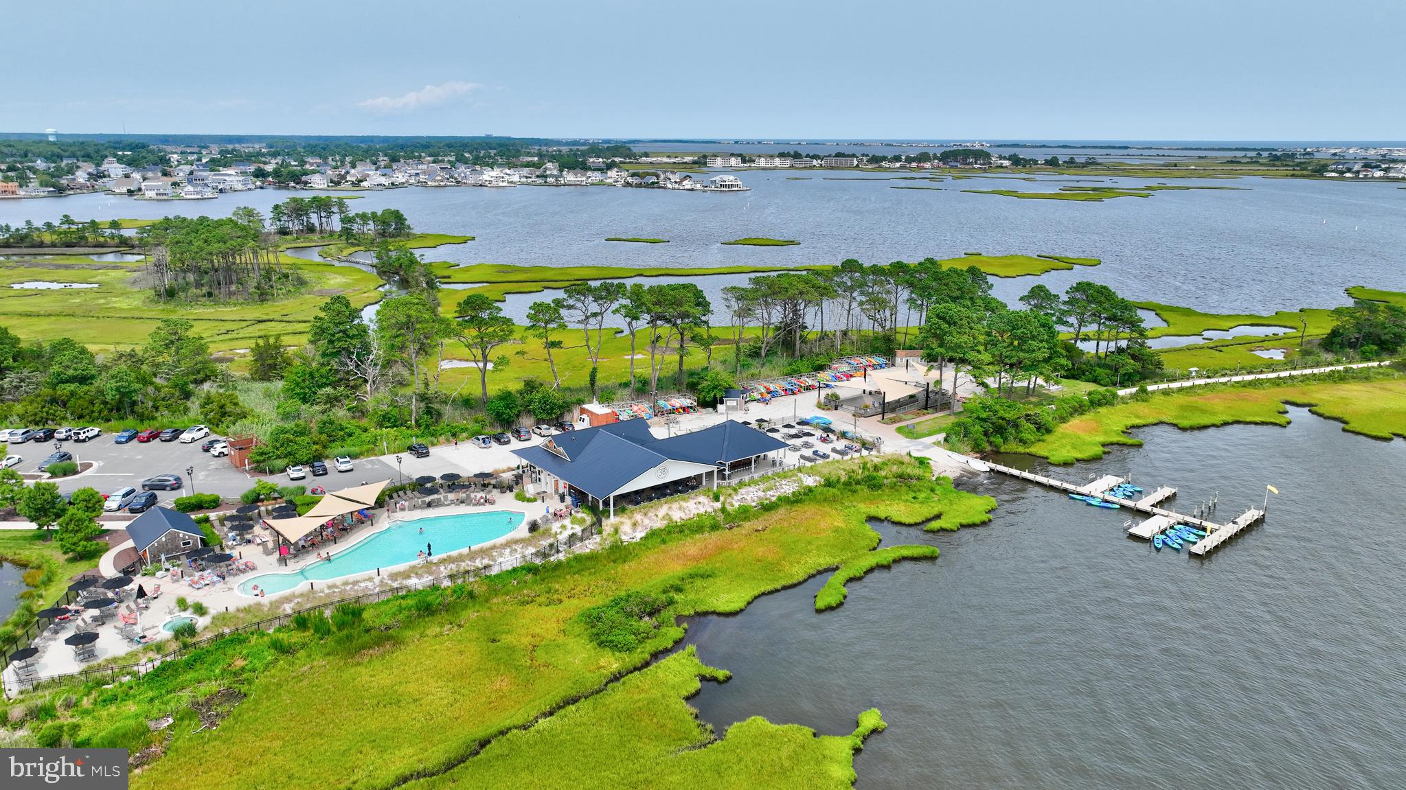 BAYSIDE - Residential