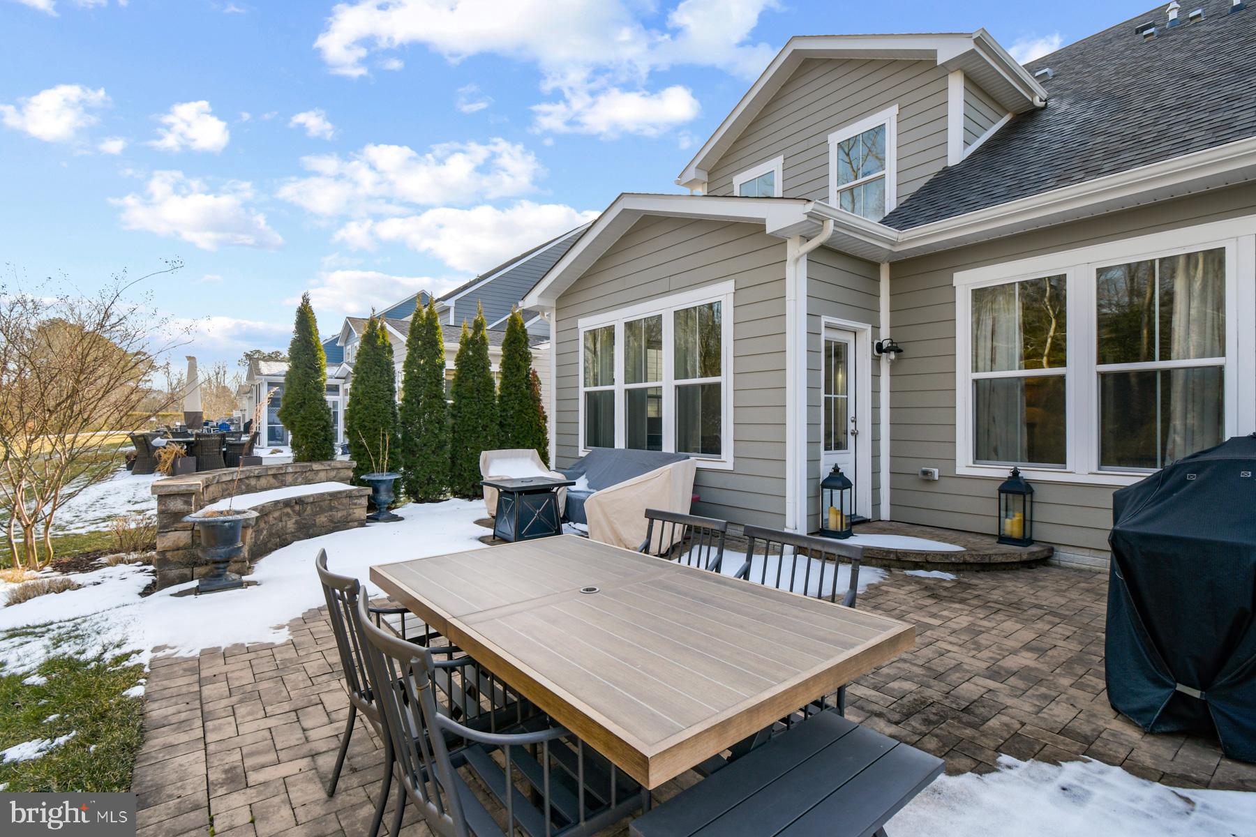 BAYSIDE - Residential