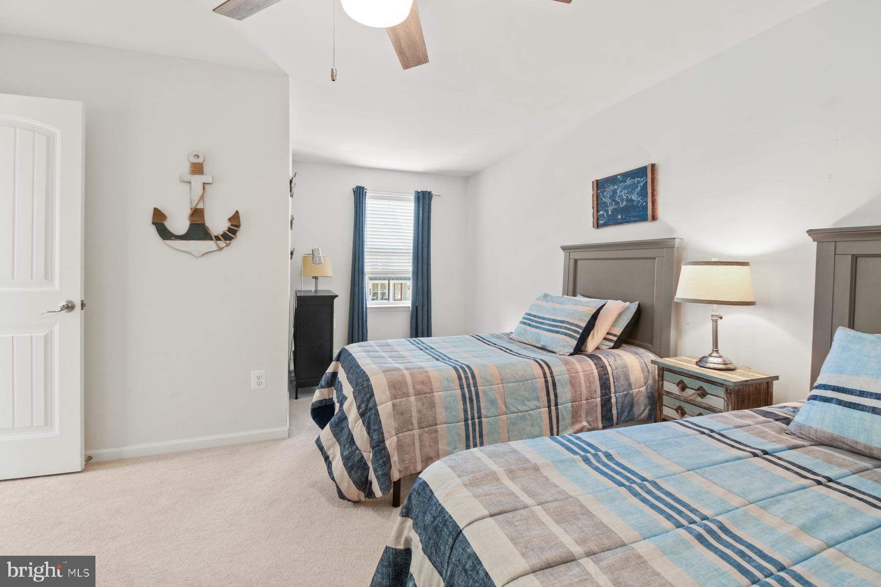 BAYSIDE - Residential