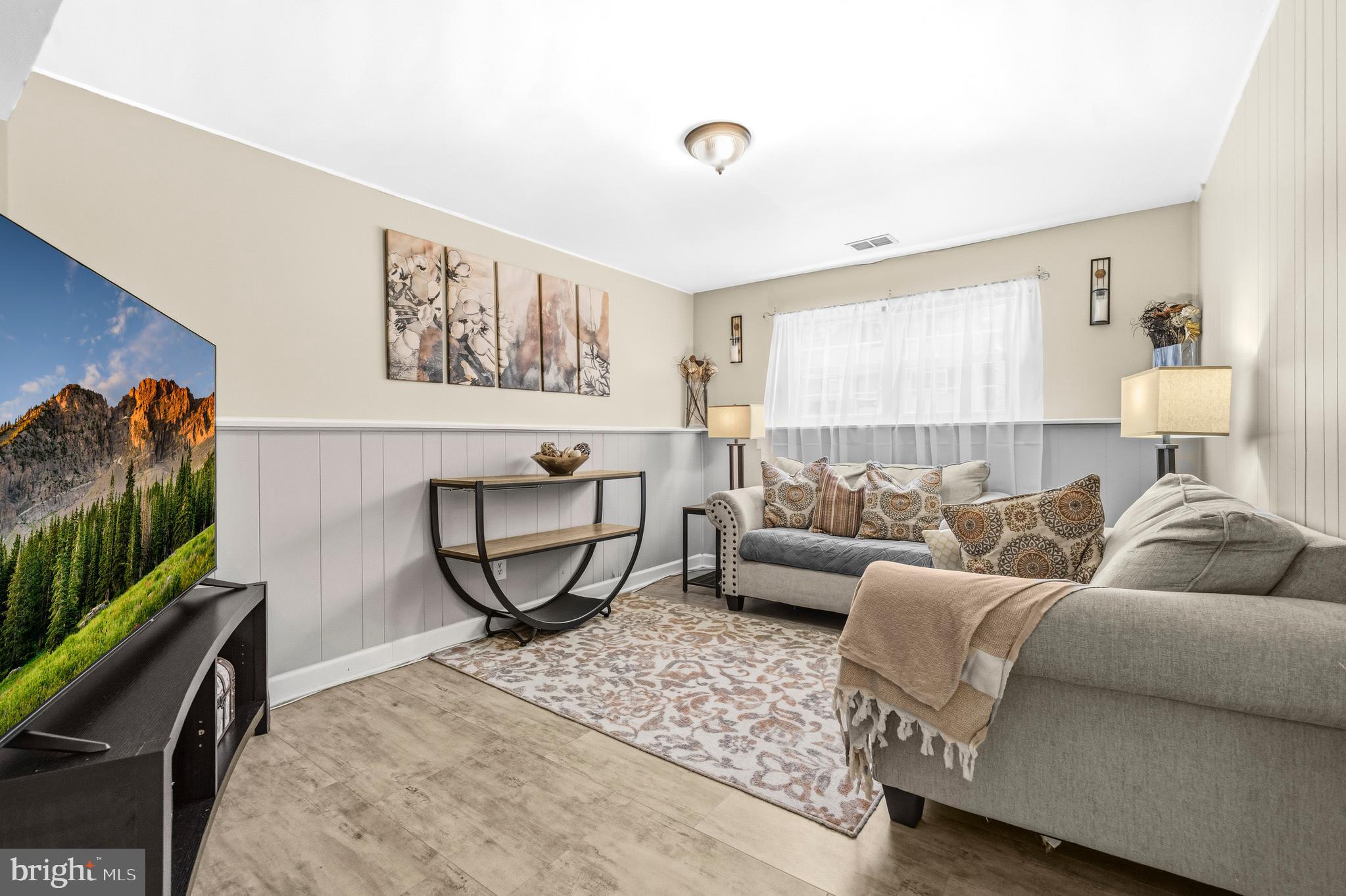 LAKE RIVIERA - Residential