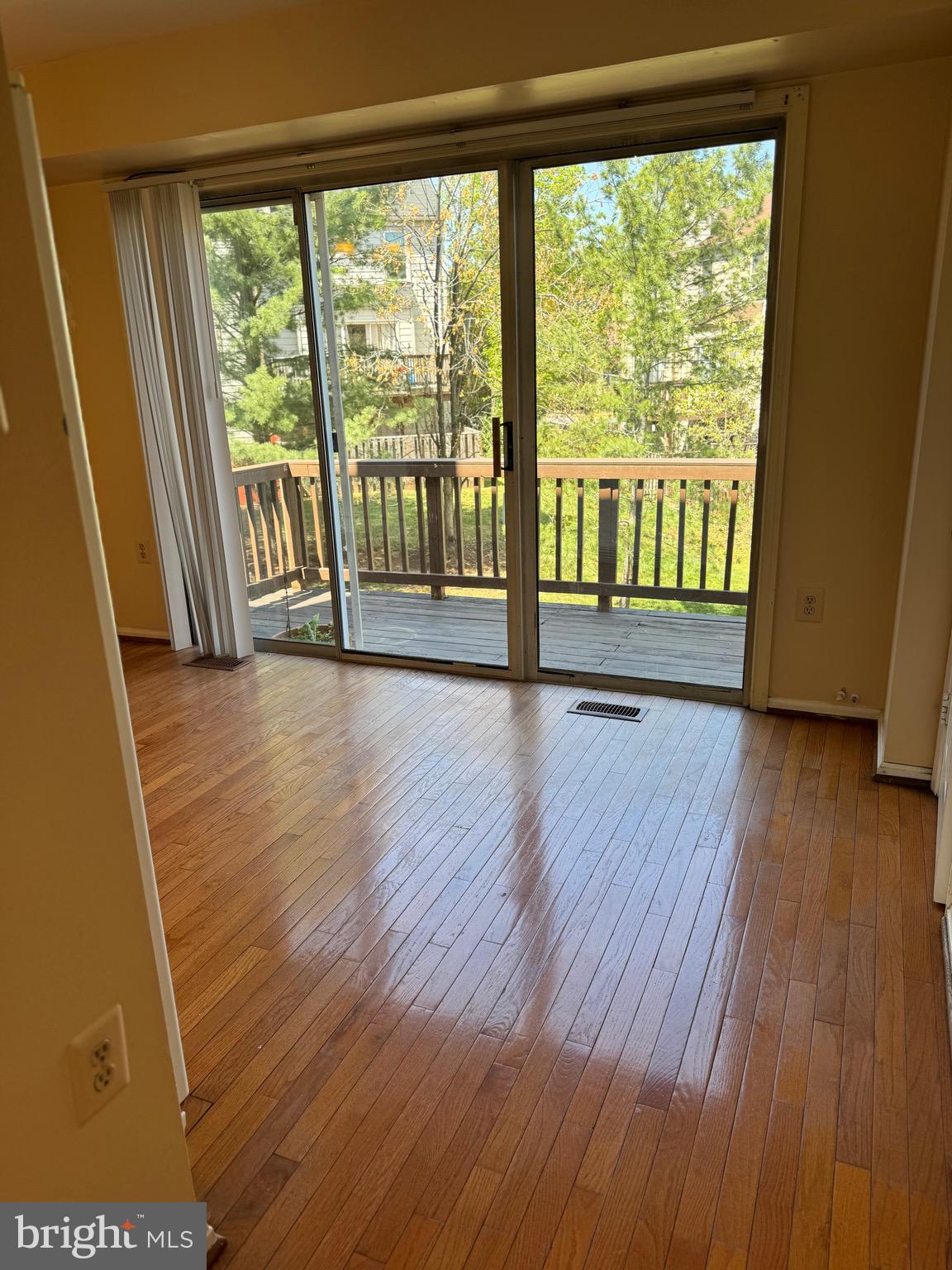 BALLSFORD - Residential Lease