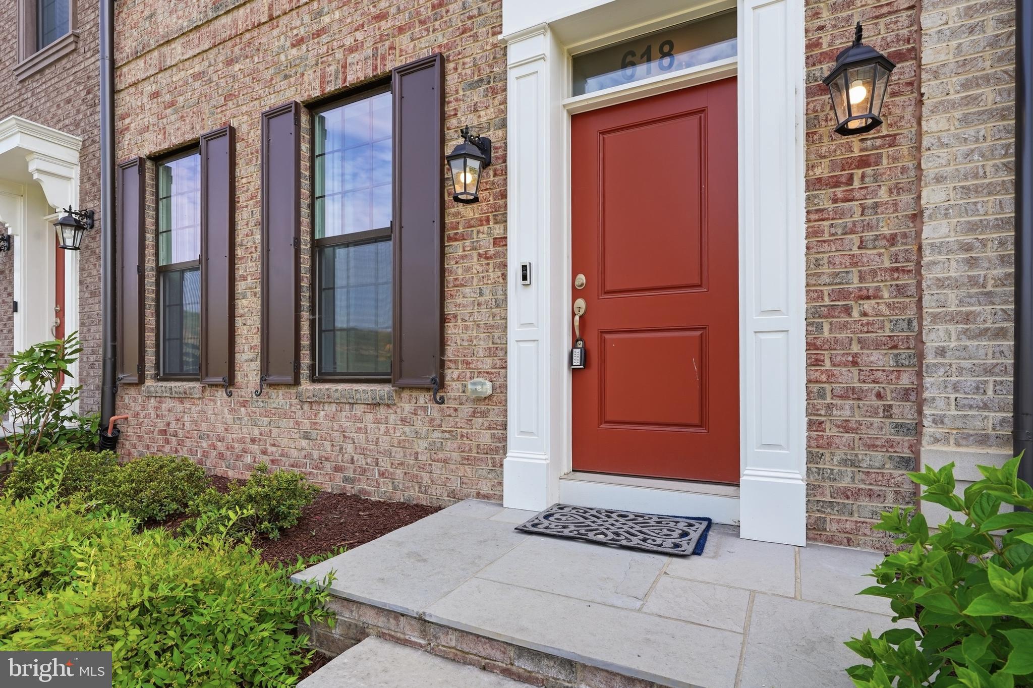 POTOMAC OVERLOOK AT NATIONAL HARBOR - Residential