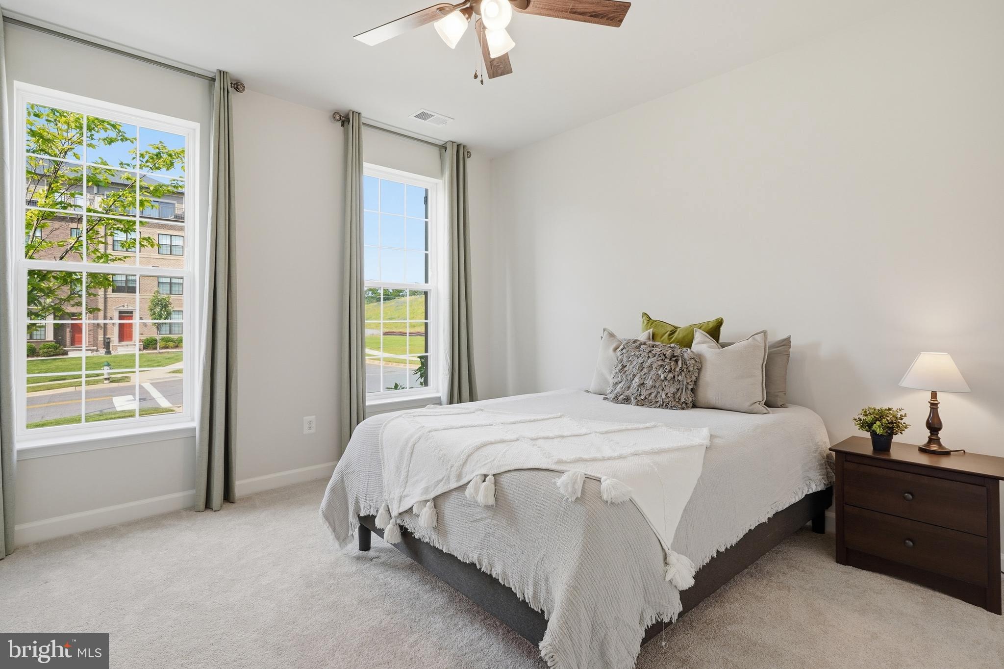 POTOMAC OVERLOOK AT NATIONAL HARBOR - Residential