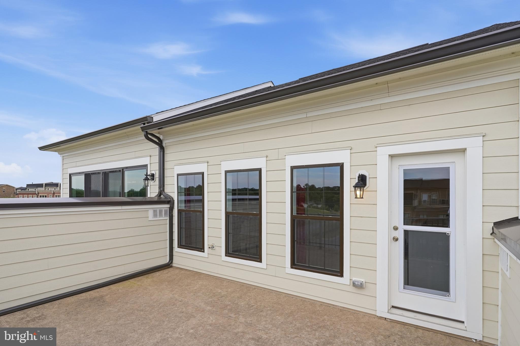 POTOMAC OVERLOOK AT NATIONAL HARBOR - Residential