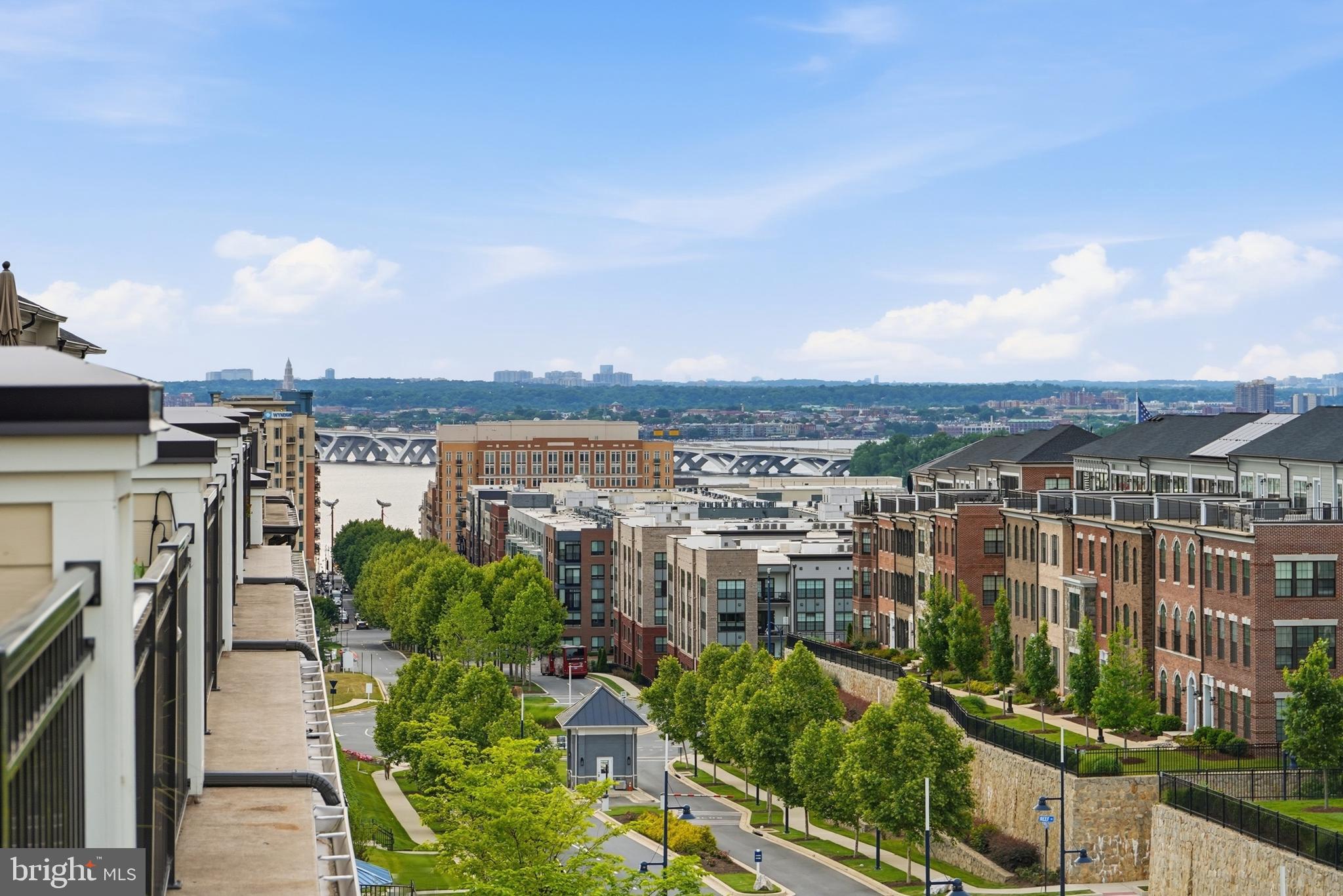 POTOMAC OVERLOOK AT NATIONAL HARBOR - Residential